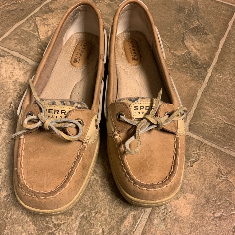 Sperry boat shoes